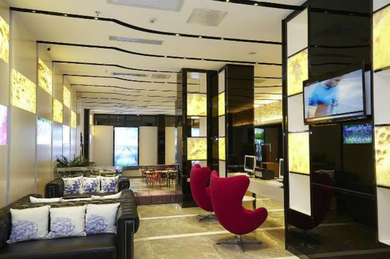 Lavande Hotel Zhuhai Gongbei Port Square Экстерьер фото