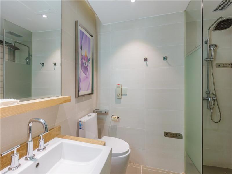 Lavande Hotel Zhuhai Gongbei Port Square Экстерьер фото